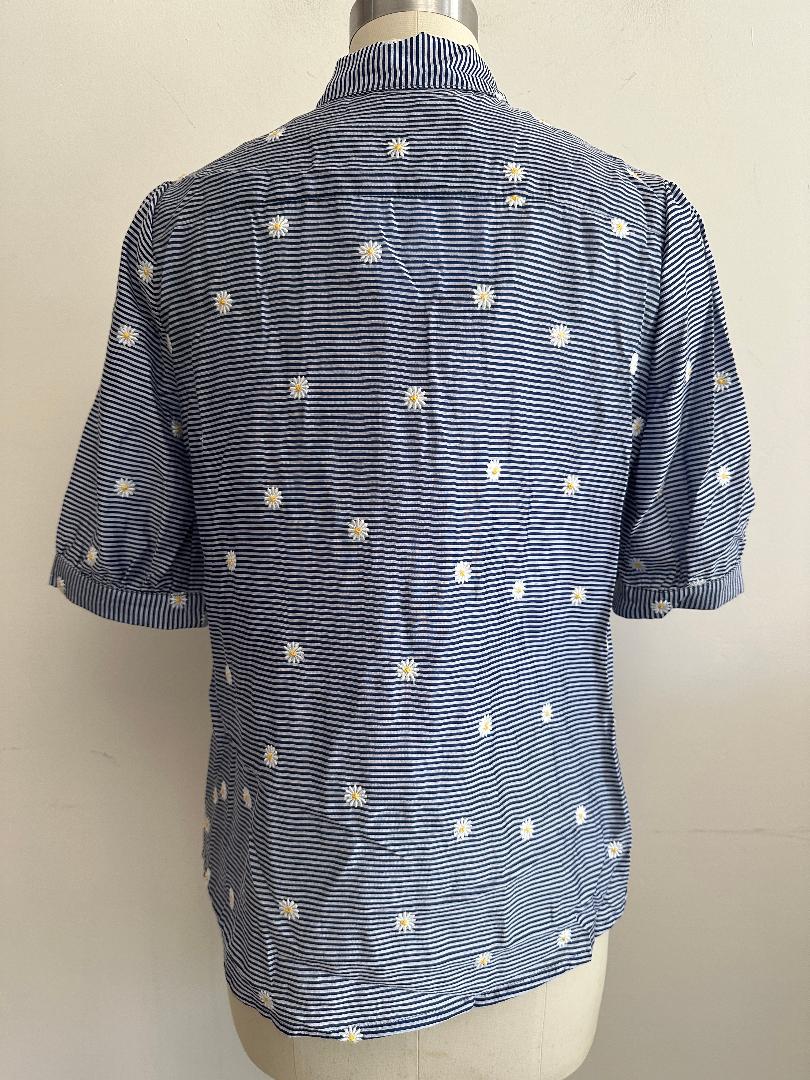 Daisy Embroidery Top