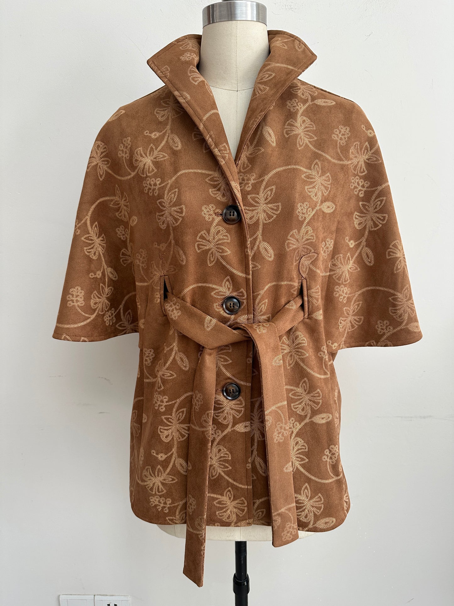 CAPELET JACKET STYLE 1128175