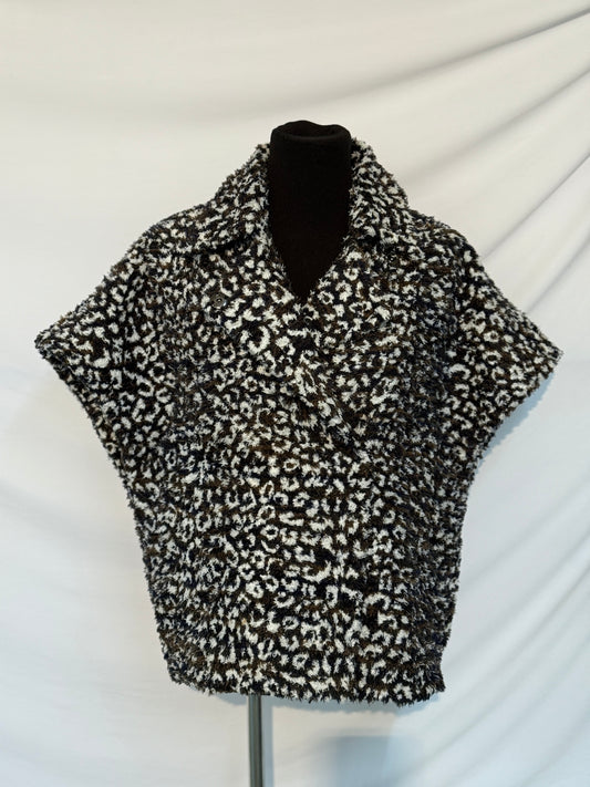 Cheetah Print Sleeveless Jacket