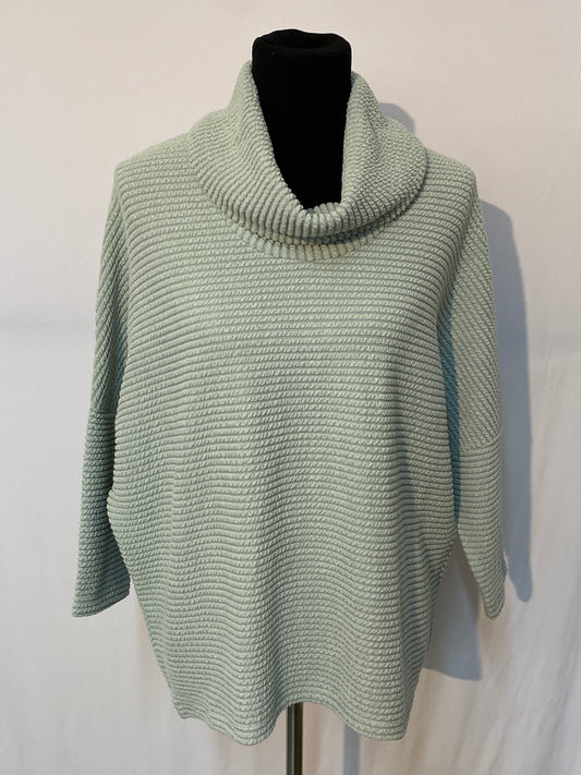 Button Back Loose Turtleneck Sweater